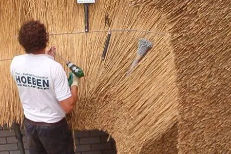 Sander Hoeben rietdekker